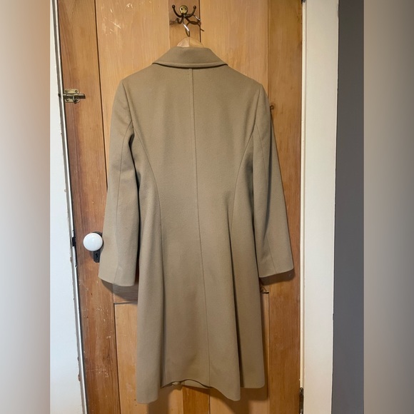 Camel trench coat - Picture 3 of 3
